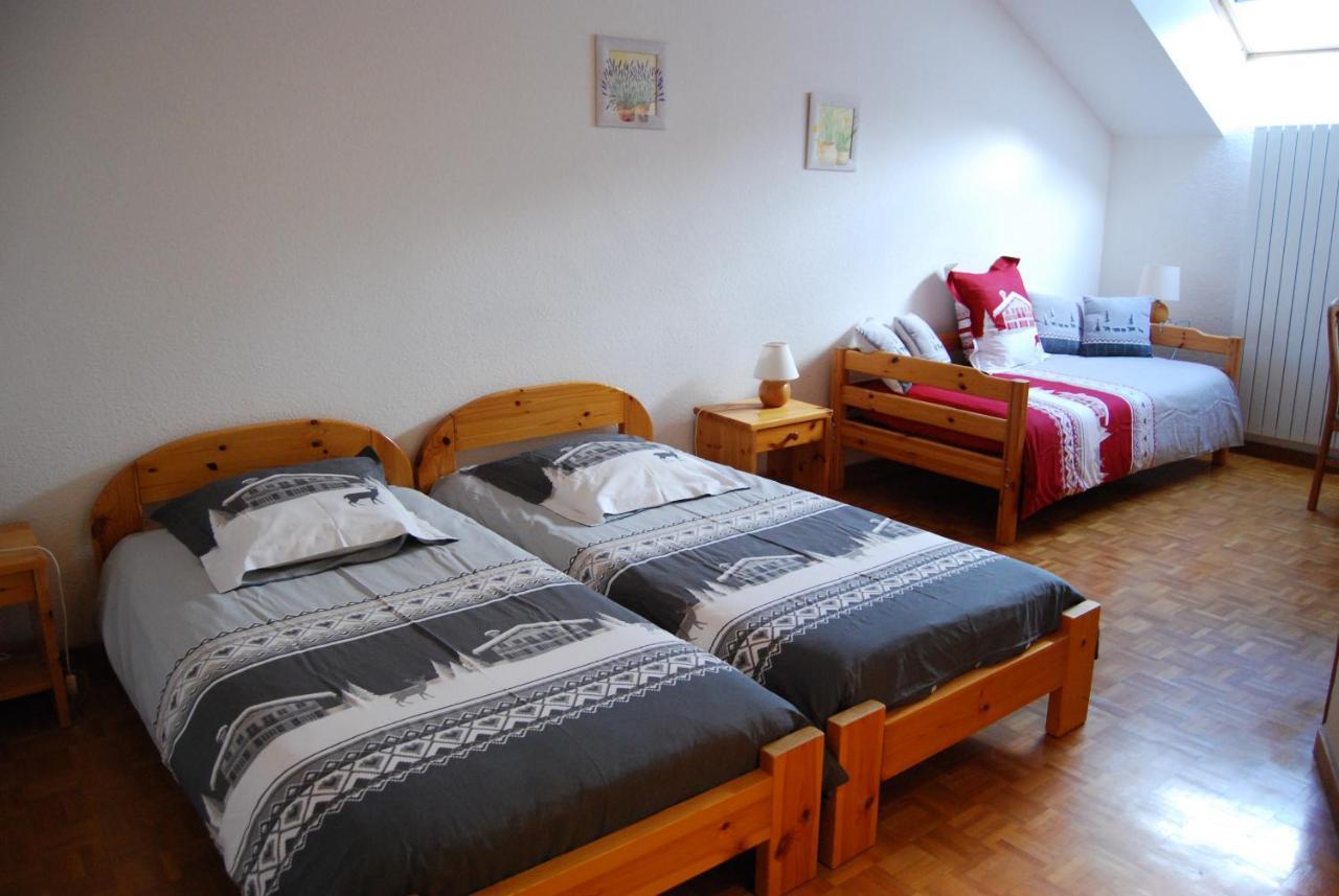 Chambre D'Hotes Kieffer Le Grand Bienfaisy 르미르몽 외부 사진
